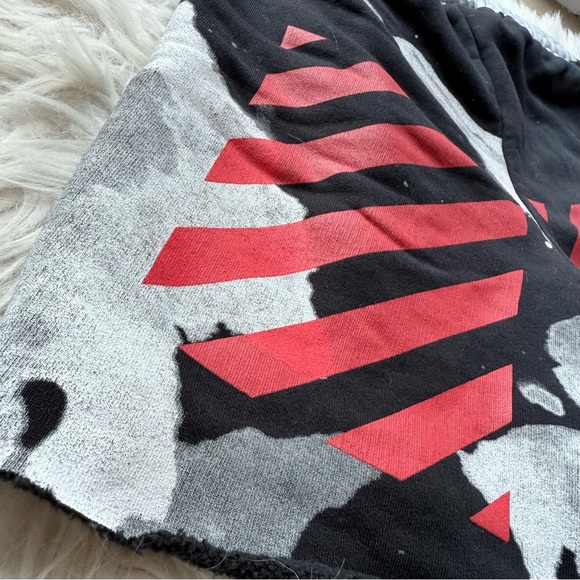 Off-White Liquid Spots Shorts Pullon Sweat Gym Workout Streetwear Athletic Rare - Picture 8 of 10